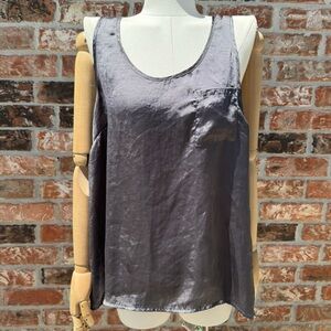 Lovecraft grey top w/grey satin pocket / L / Excellent condition